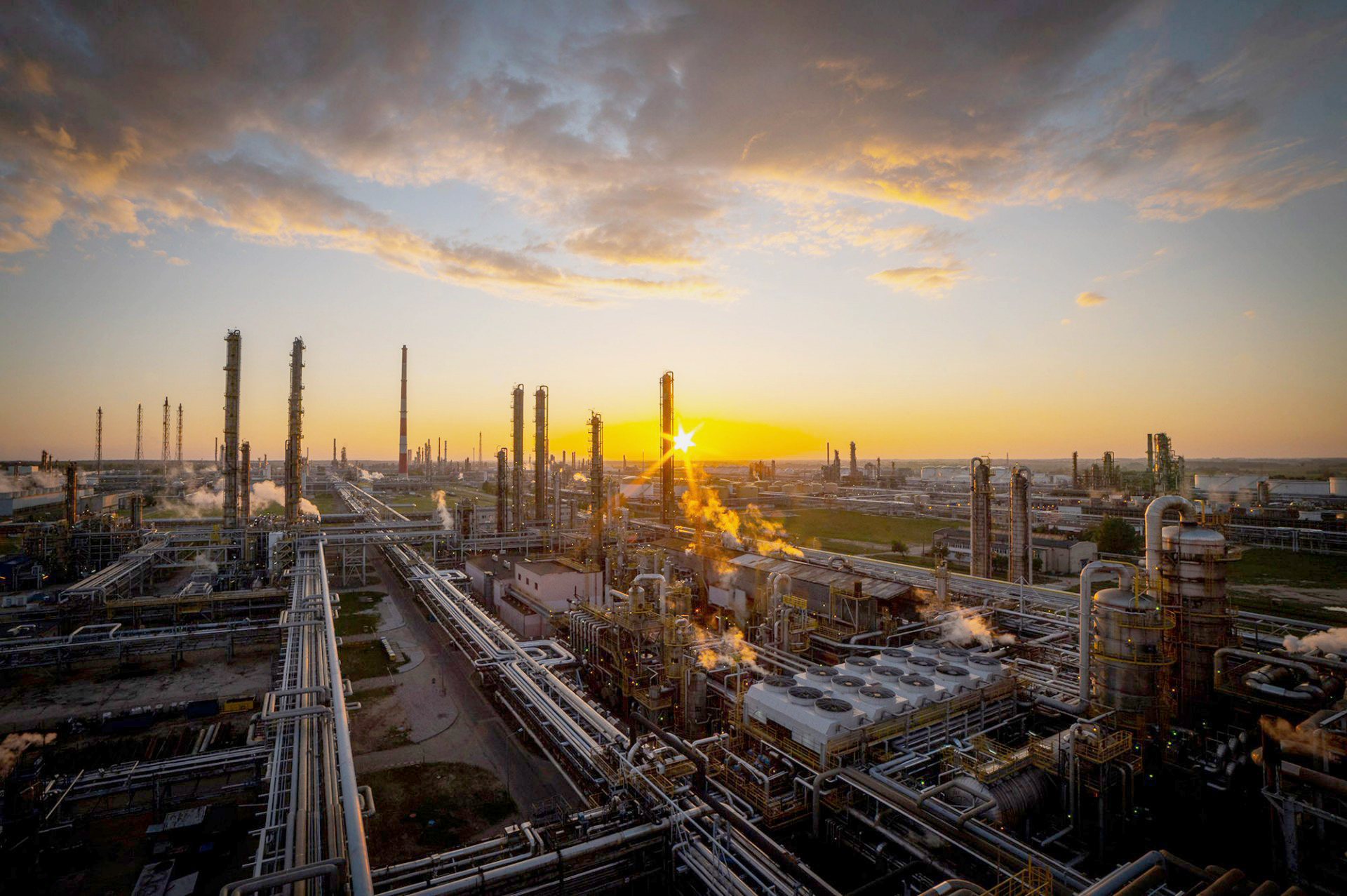 ABB technology to drive production and energy efficiency at Olefin III, Europe's largest petrochemical investment in 20 years