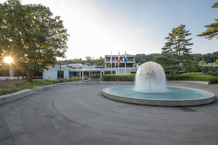 Spitzenforschung im Grünen: Seit einem halben Jahrhundert bringt das Konzernforschungszentrum in Baden-Dättwil bahnbrechende Innovationen hervor © ABB