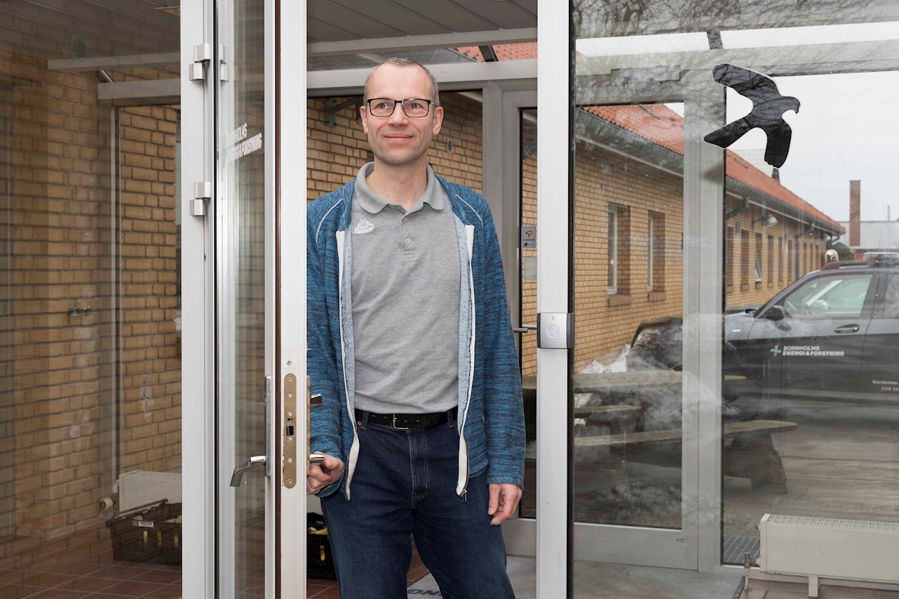 For ingeniør Torben Vesth Hansen fra Bornholms El-Net har det været vigtigt at handle med en leverandør med dansk base og medarbejdere.