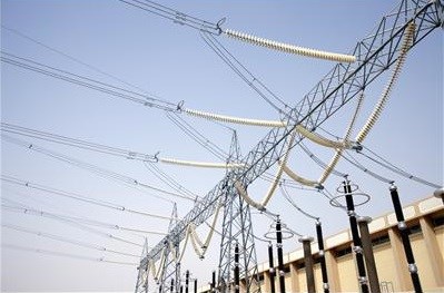 Outside view of similar 400 kV GIS installation