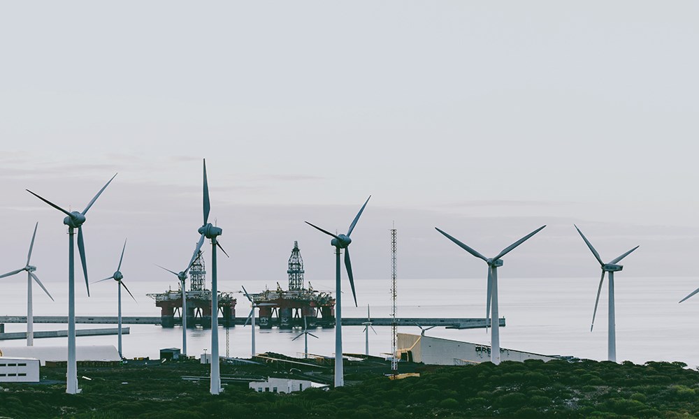 ABB lanserer en veileder for å lette oljeselskapers overgang til energioperatører.