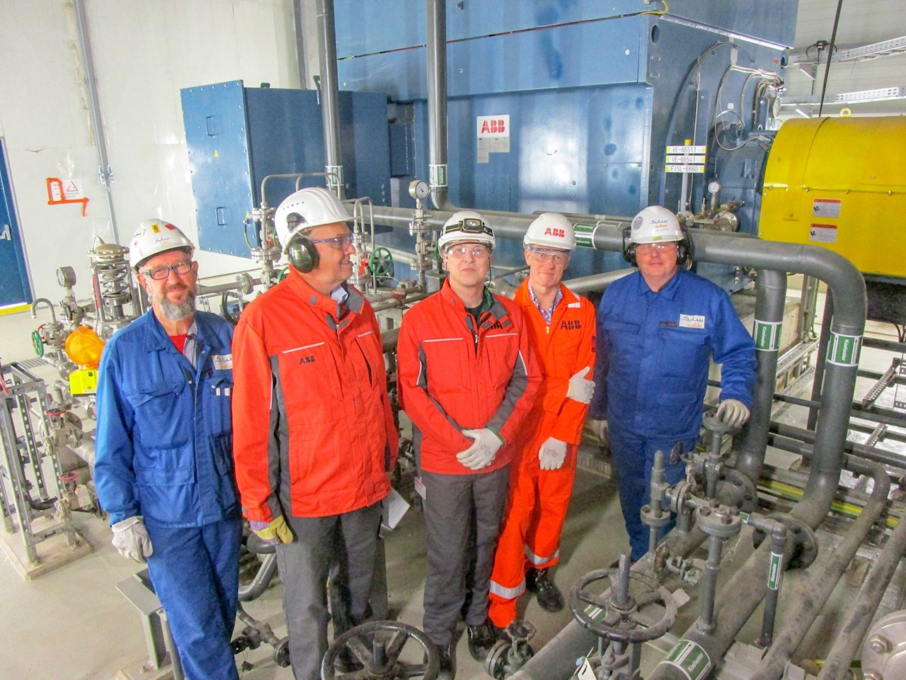 v.l.n.r. Roland Thijssen SABIC, Jan Post ABB, Danny Somford ABB, August Zaal ABB en Ivo Wouters SABIC