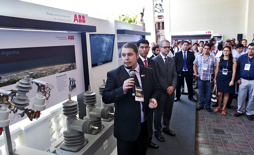 Osvaldo Borello de la división Power Products de ABB en Argentina durante la presentación del WiAutoLink