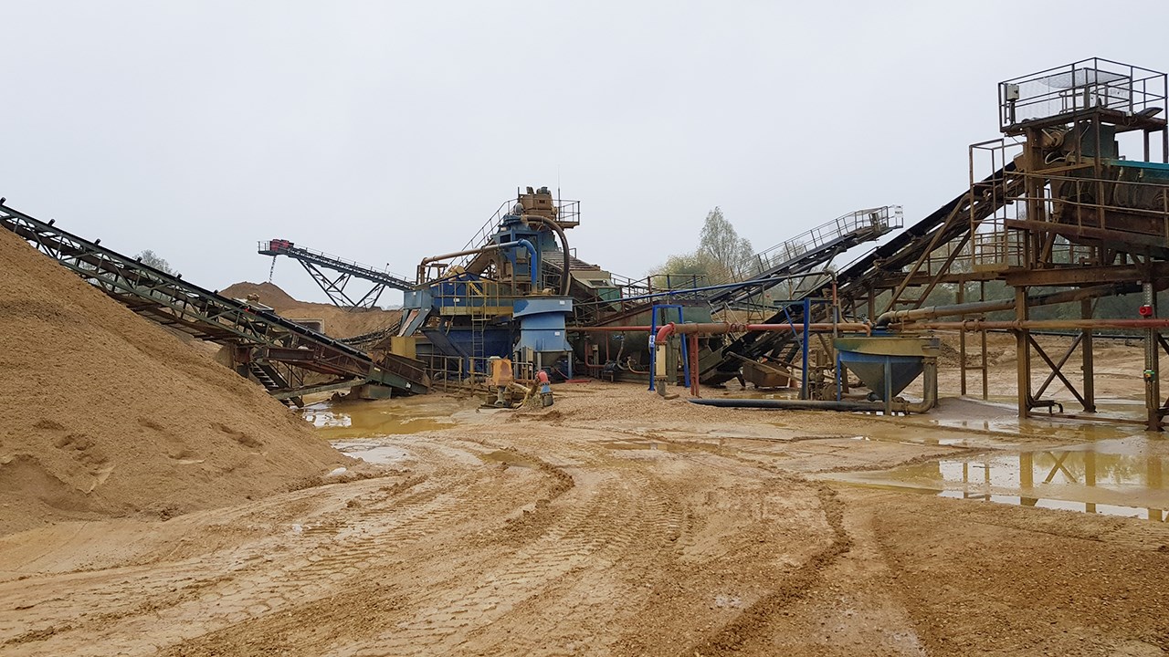 Quarry company halts production stoppages with ABB drive