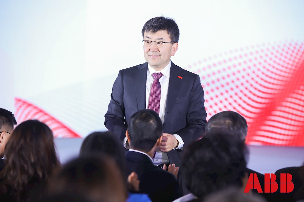 ABB中国电气事业部负责人赵永占出席庆典