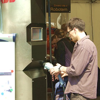 Stacja do szybkiego ładowania samochodów elektrycznych