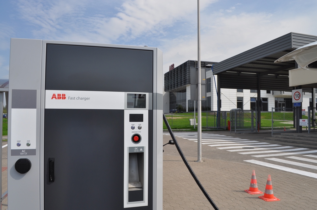 Stacja szybkiego ładowania w Aleksandrowie Łódzkim