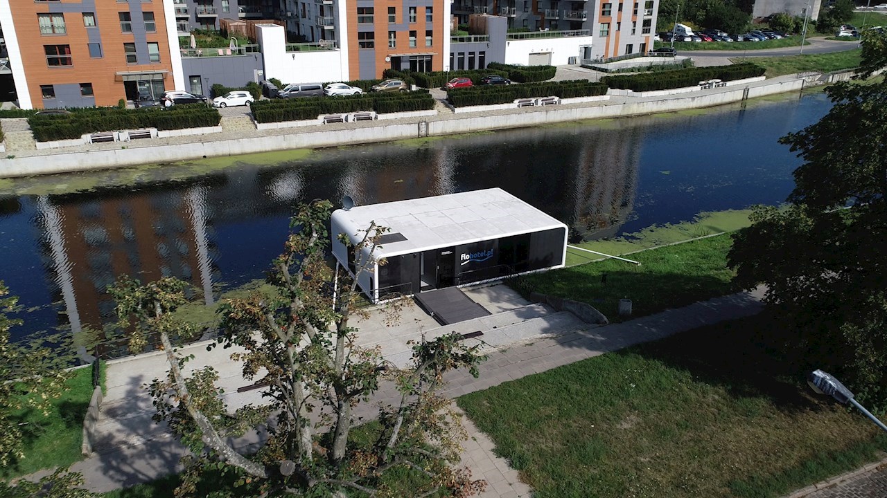 ABB paverčia plūduriuojančius apartamentus kosmine kapsule 