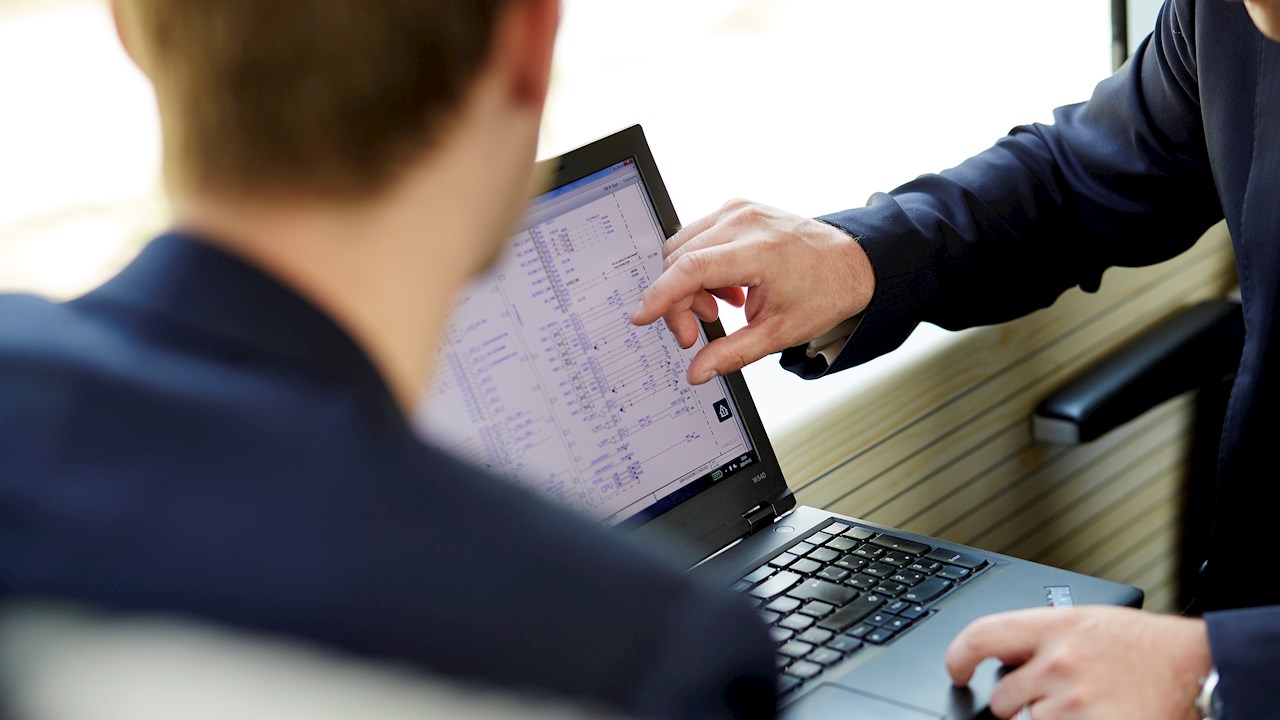 ABB iki 2020 metų pabaigos nemokamai tieks elektrifikacijos skaitmeninius sprendimus