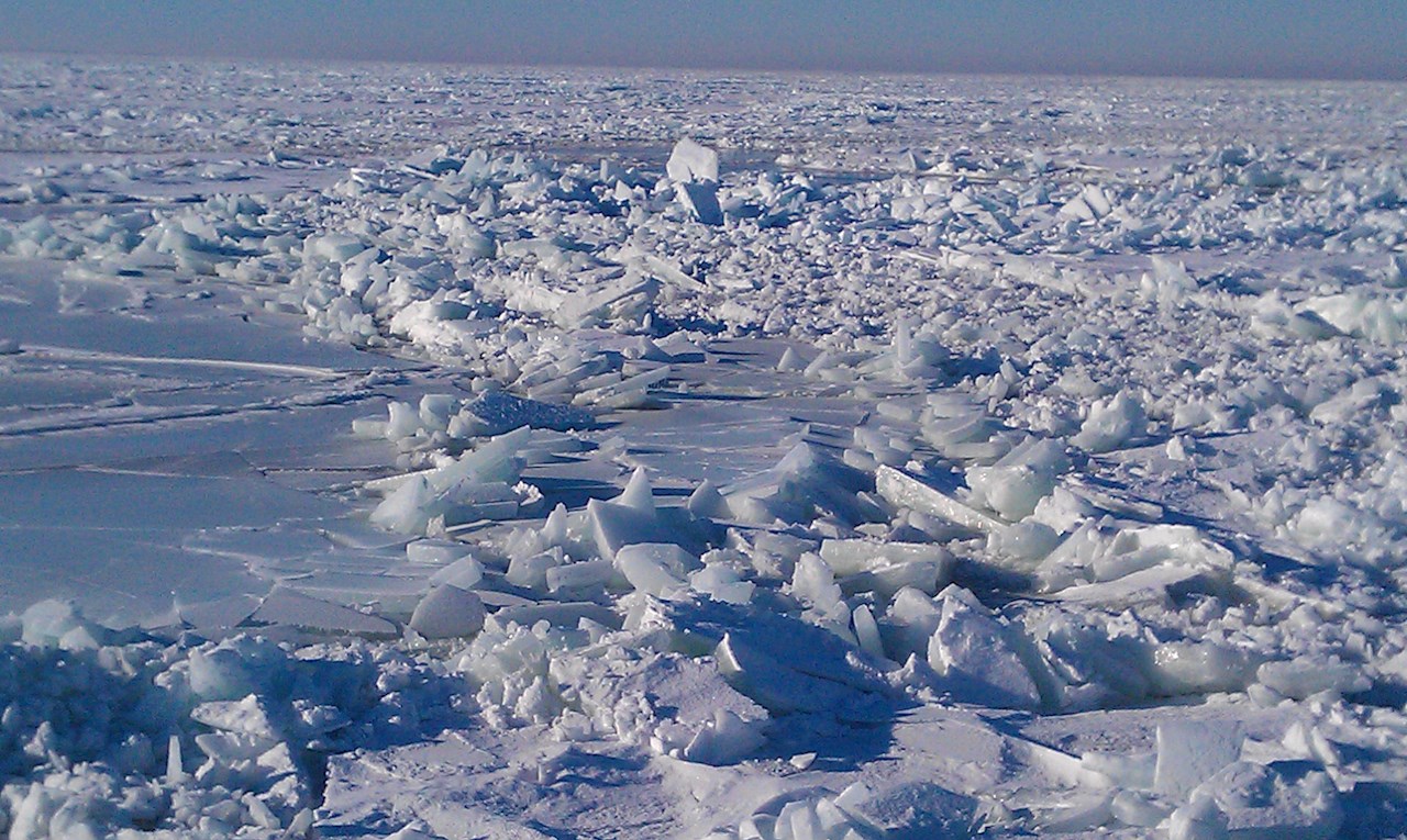 Figure 1: Consolidated and ridged ice field