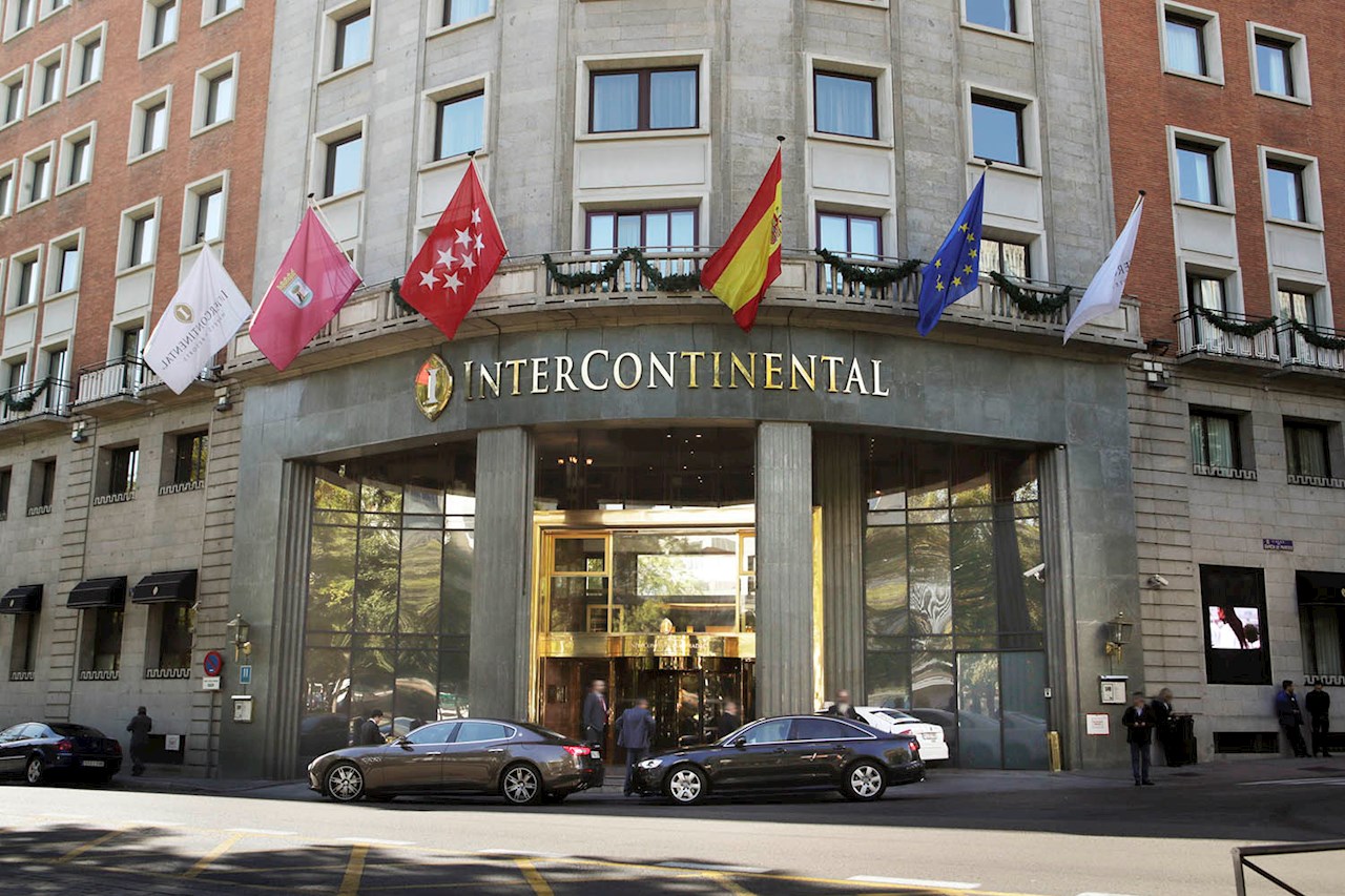 Los convertidores de frecuencia y motores de alta eficiencia de ABB han permitido al Hotel InterContinental de Madrid lograr un ahorro energético de alrededor del 40 por ciento