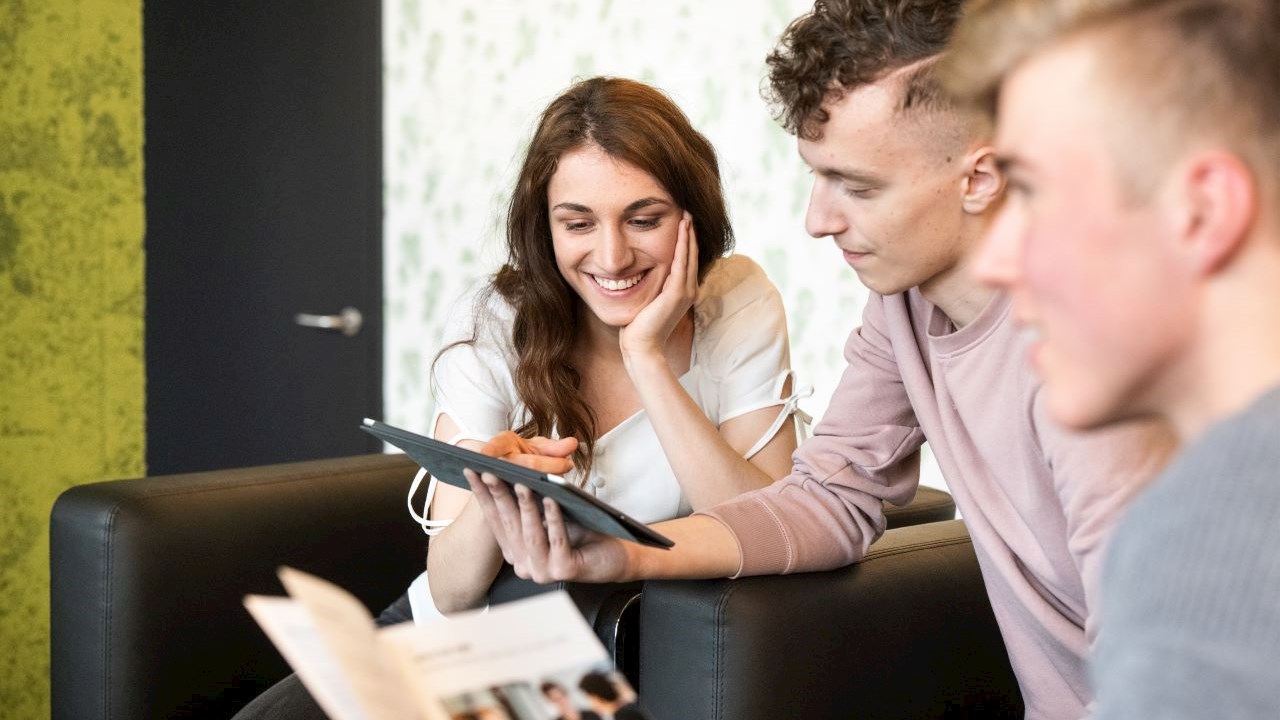 ABB Schweiz erzielt erneut Spitzenplatz als Wunscharbeitgeberin von Studierenden der Ingenieurwissenschaften