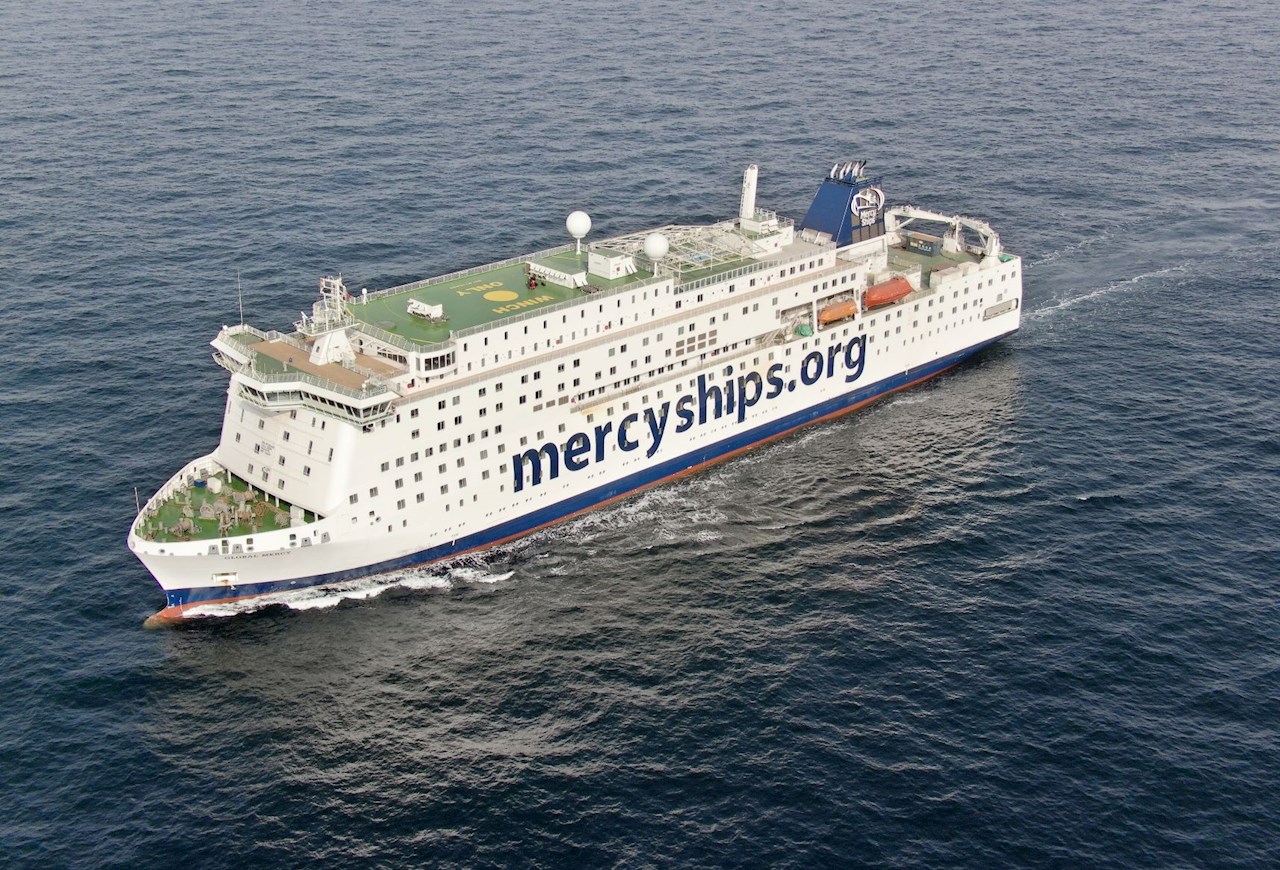 Global Mercy est équipé de deux unités de propulsion Azipod®, dans le cadre d'un ensemble complet de solutions électriques, numériques et connectées pour optimiser le fonctionnement.