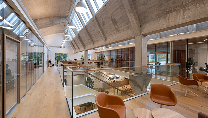 Ved hjælp af intelligent bygningsautomatik fra ABB har AG Gruppen fokus på indeklima og komfort med
blandt andet styring af varme, ventilation, lys og solafskærmning.