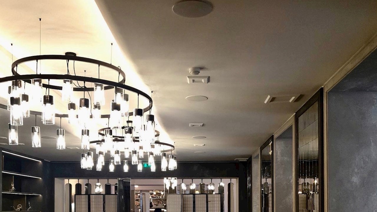 ABB Free@home sistēma uzstādīta luksusa restorānā Viļņā