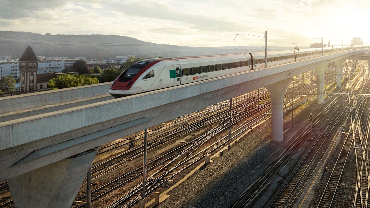 ABB auf der InnoTrans 2022: Elektrische Antriebssysteme im Fokus