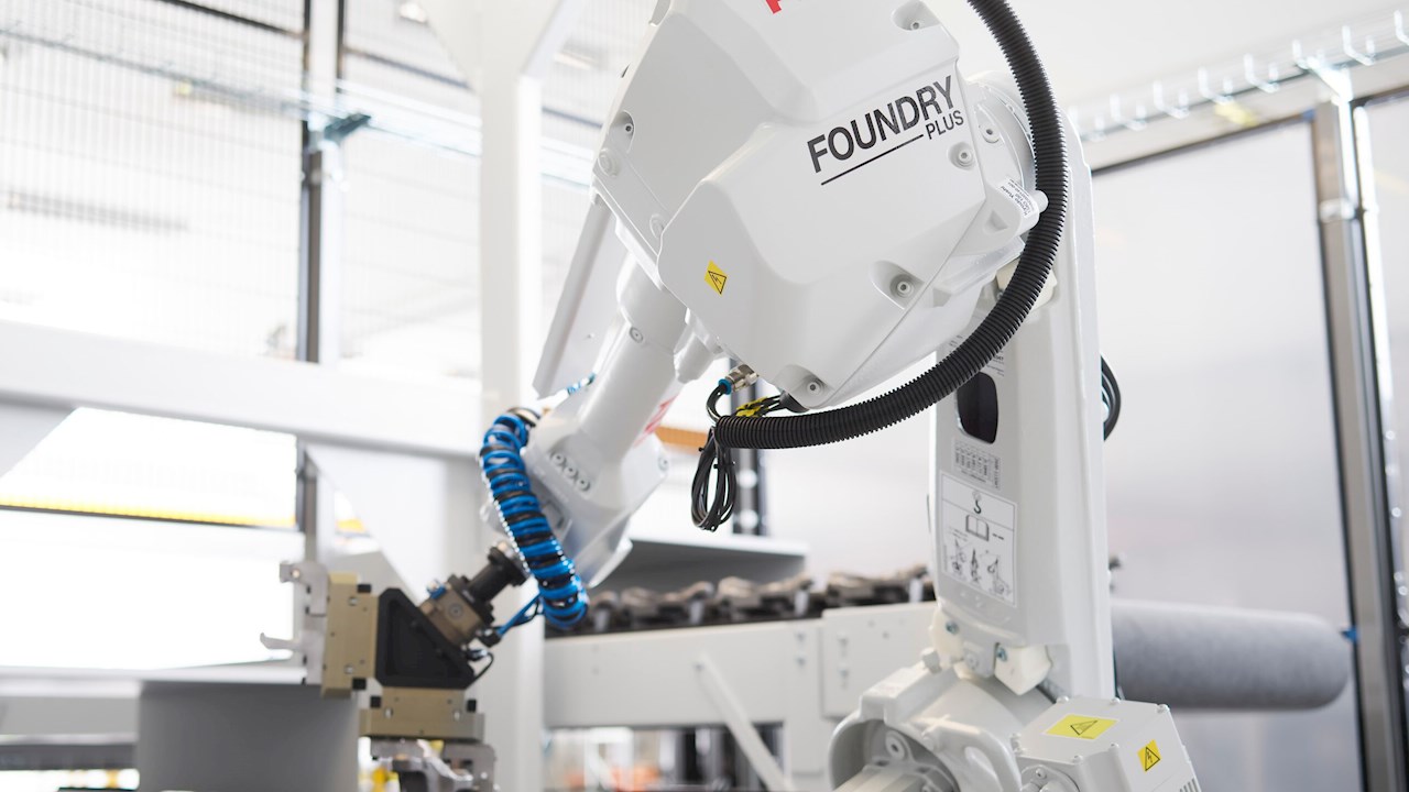 Miért jövőbe mutató a kobotok alkalmazása, avagy a programozható robotok hogyan forradalmasítják a gyártási folyamatokat?