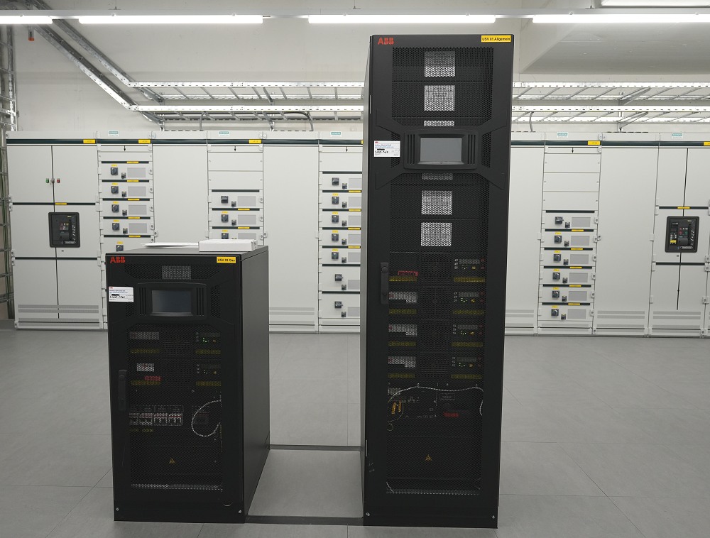 Die beiden Systeme zur unterbrechungsfreien Stromversorgung von ABB sichern die IT und das Kraftwerk in der ARA Oberengadin ab.