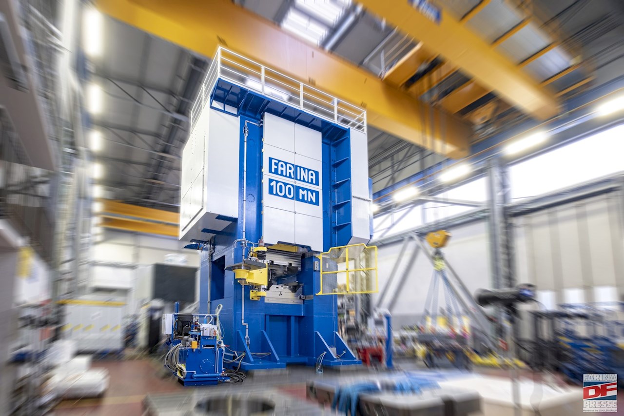 Pressa a Glifo realizzata da Farina Presse con tecnologia Kers