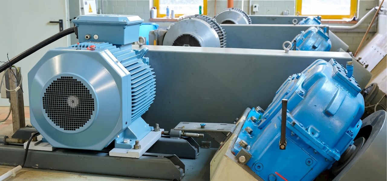 Hocheffizienter IE5-Synchronreluktanzmotor in der Flockungsfiltration (Quelle: ABB).