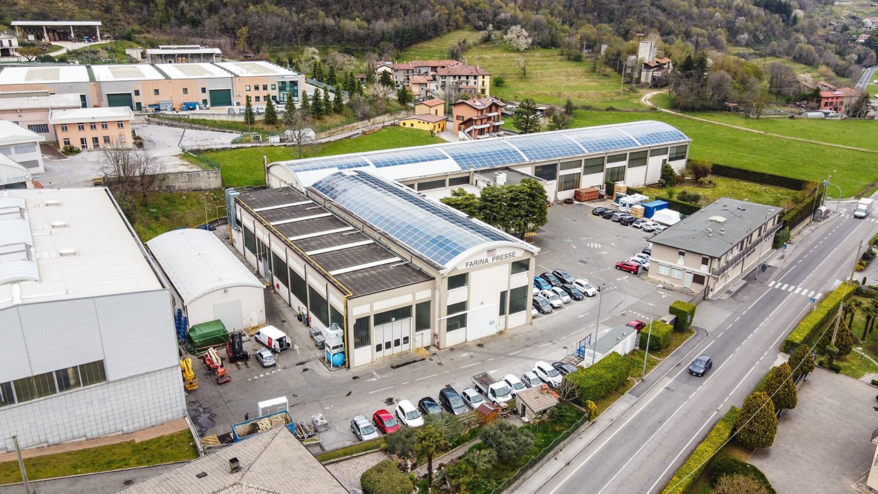 Meno consumi, più prestazioni: lo stampaggio a caldo incontra l’efficienza