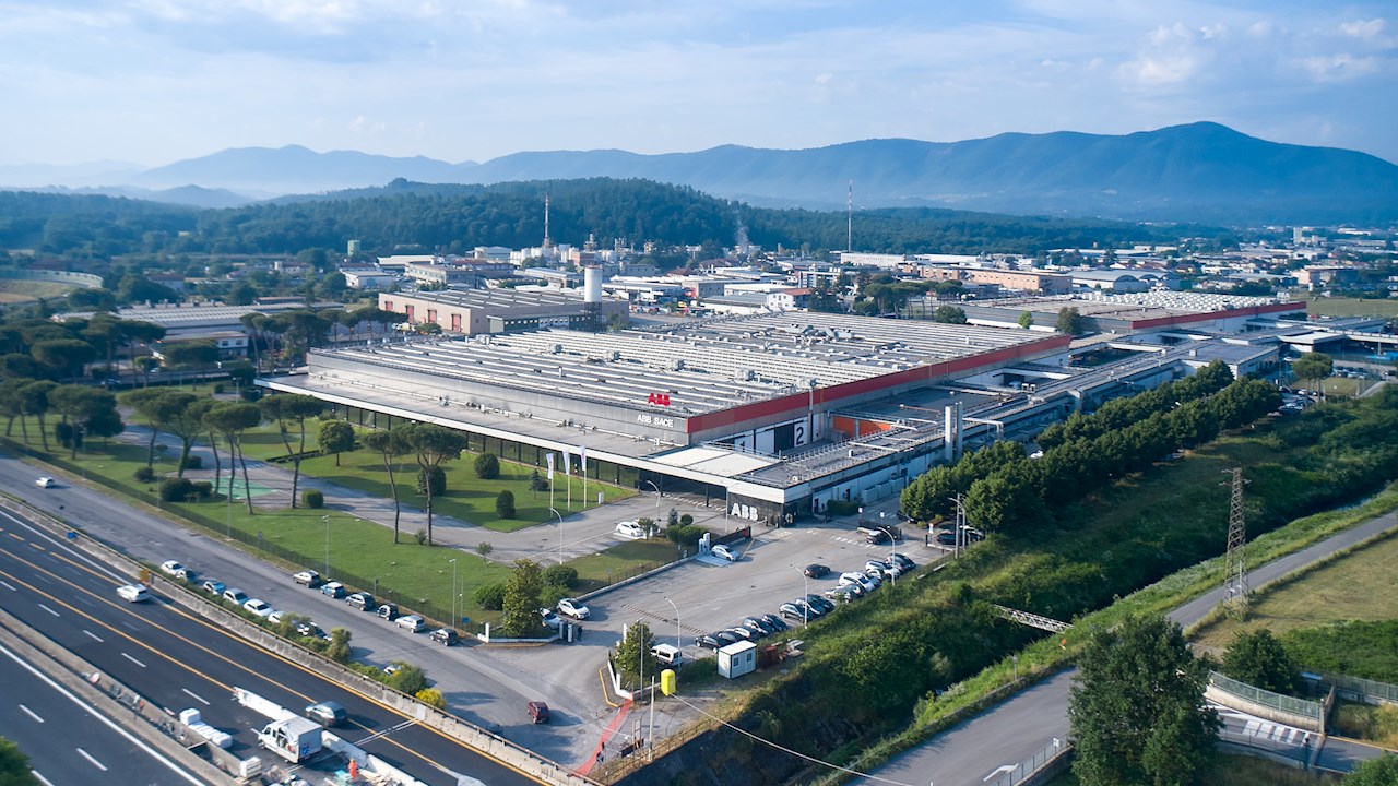 Der ABB-Standort Frosinone, rund 70 km südöstlich von Rom gelegen.