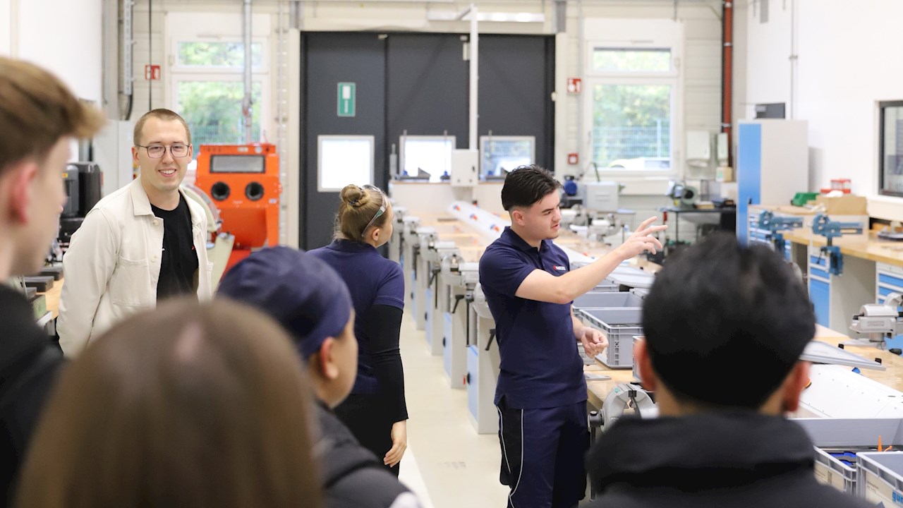 Erfolgreicher Tag der offenen Tür im ABB Ausbildungszentrum in Heidelberg: Einblicke und Erlebnisse