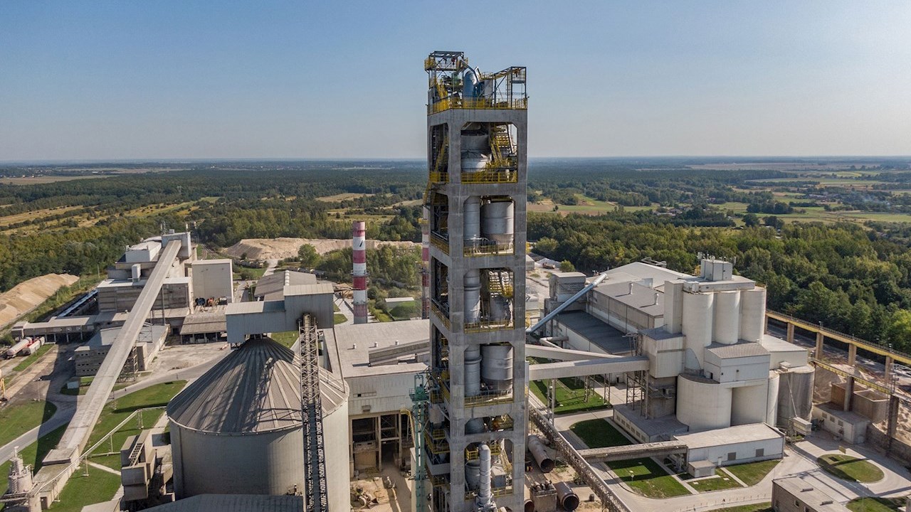 ABB delivers concrete benefits for the Cemex plant in Poland
