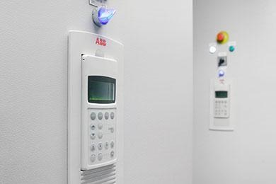 Norwegian Deck Machinery was impressed of the easy commissioning of ABB winch drives.