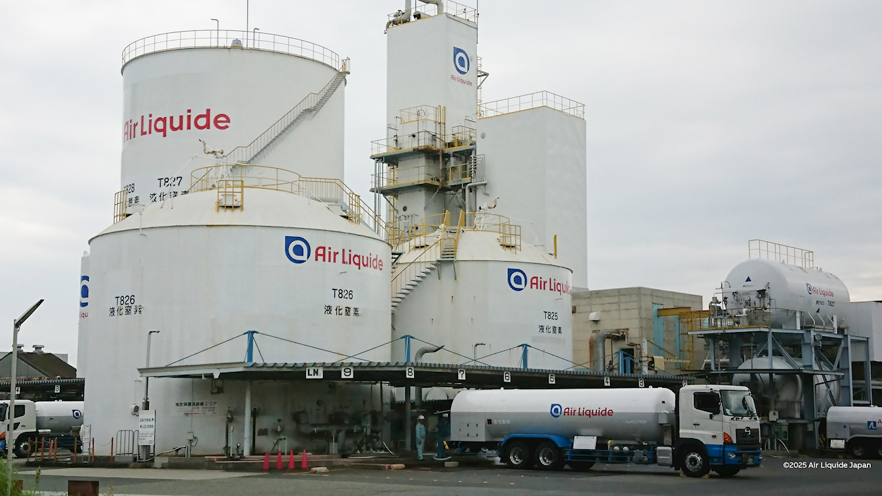 ABBのインバータ一体型IE5モータEC Titaniumを日本エア・リキードが試験導入