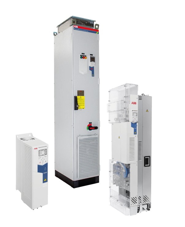 Inversor de frequência ACQ 580: controle total de velocidade, torque e consumo energético de motores dedicado à aplicação de bombas. Crédito: ABB/Divulgação