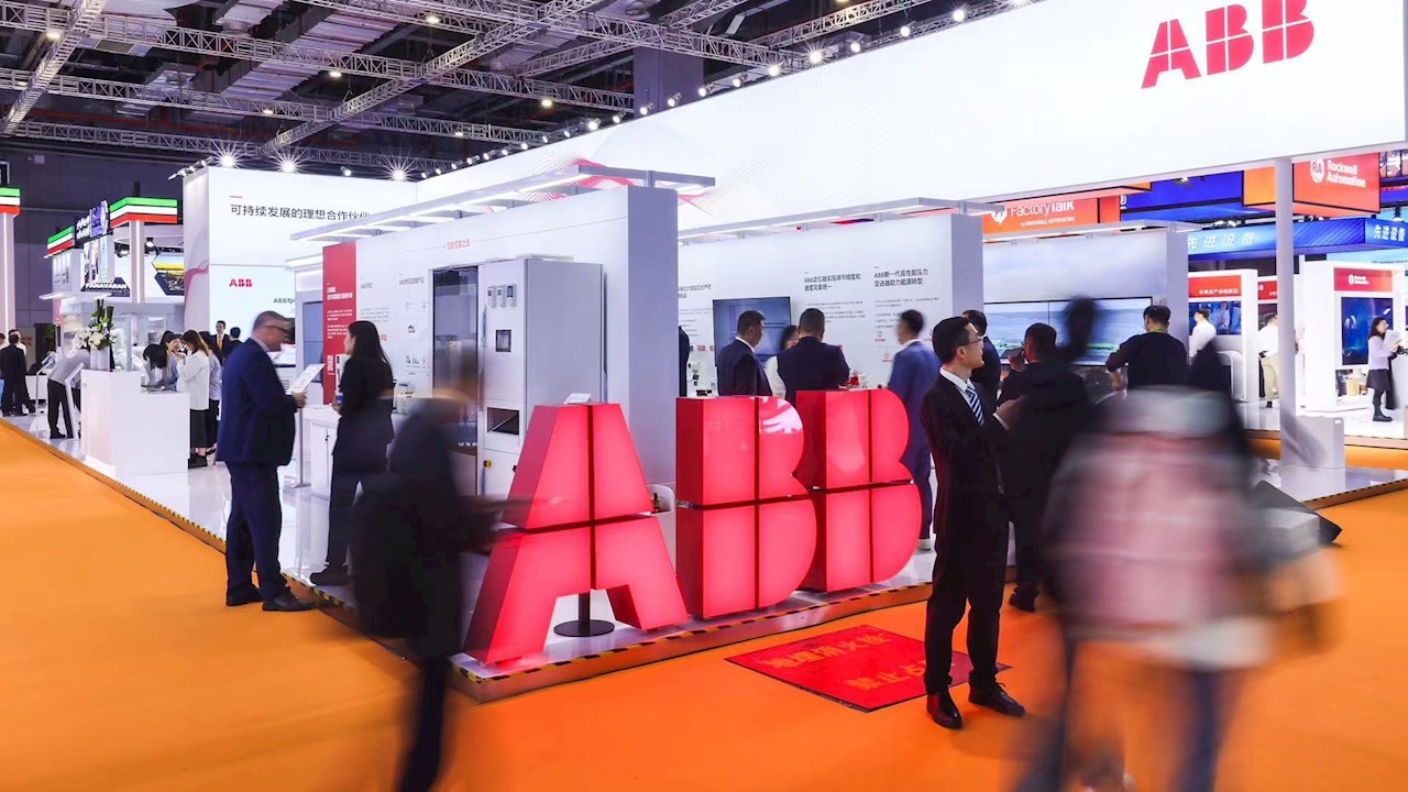 ABB八赴进博，以数智创新驱动零碳未来