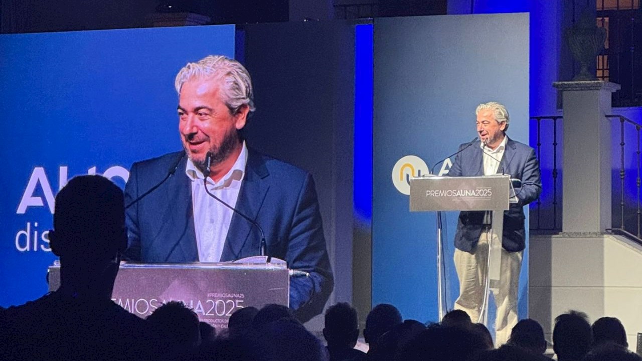 La plataforma ABB Ability InSite Energy Pro  “Mejor Producto del Año” en los Premios AÚNA 2025