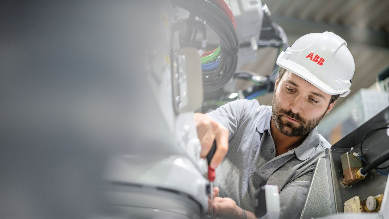 Interrupções não planeadas nos equipamentos industriais afeta 45% das operações das empresas e gera perdas de milhares de euros