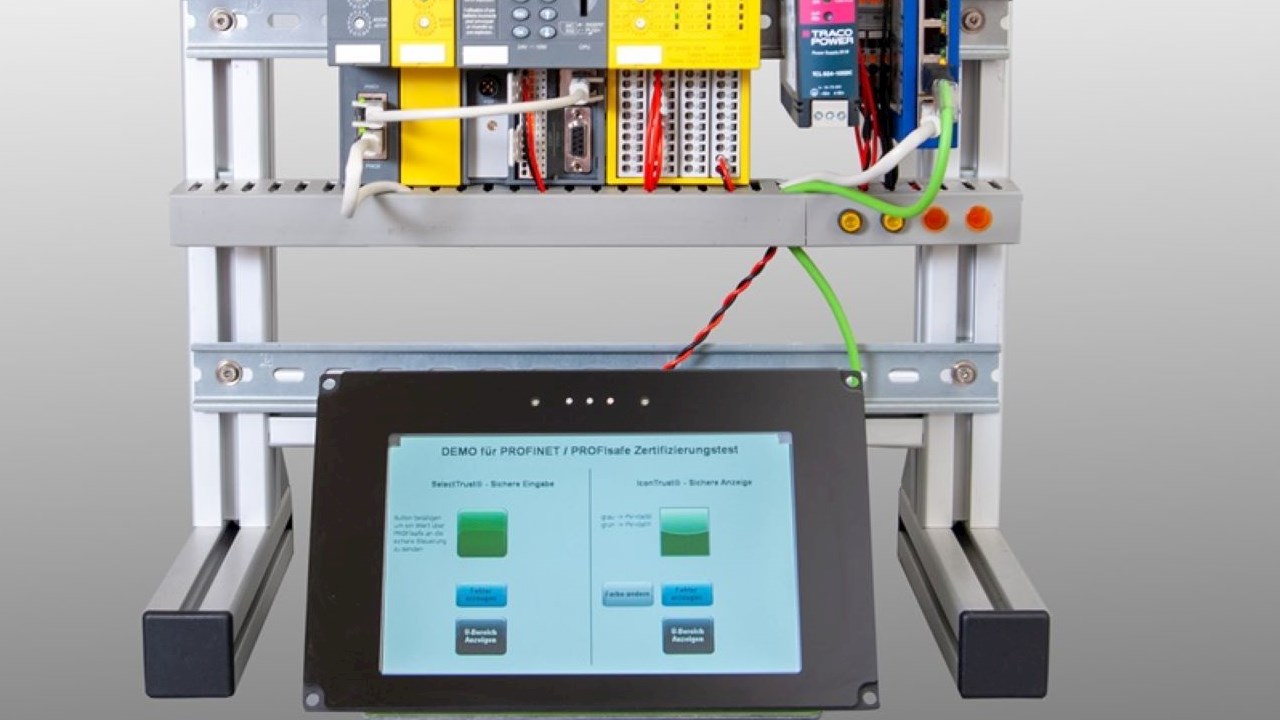 ABB supports the first train Safe HMI with in-built PROFINET / PROFIsafe