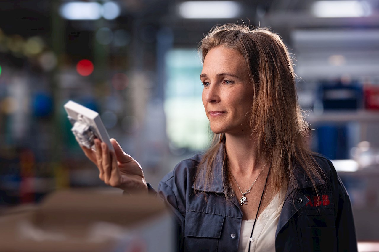 SAGA light switches and sockets, made from bio-circular materials