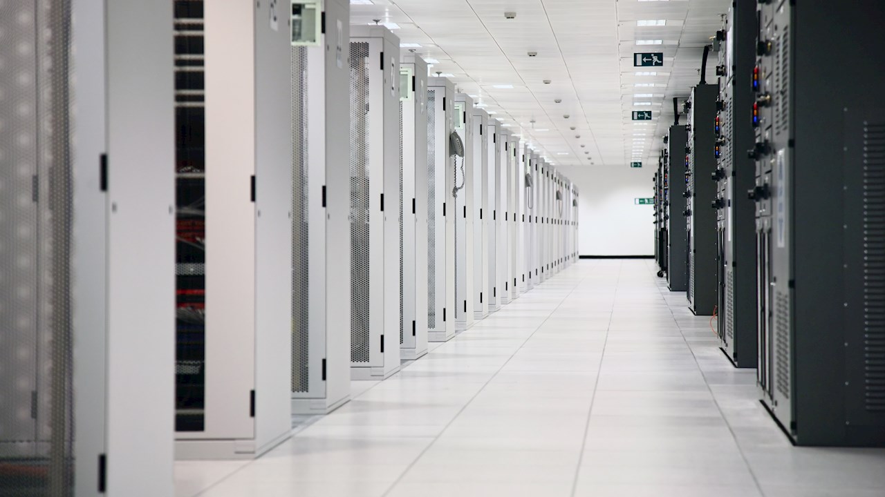 ABB och VoltaGrid samarbetar för att leverera stabil kraft till datacenter för att stötta AI-tillväxten