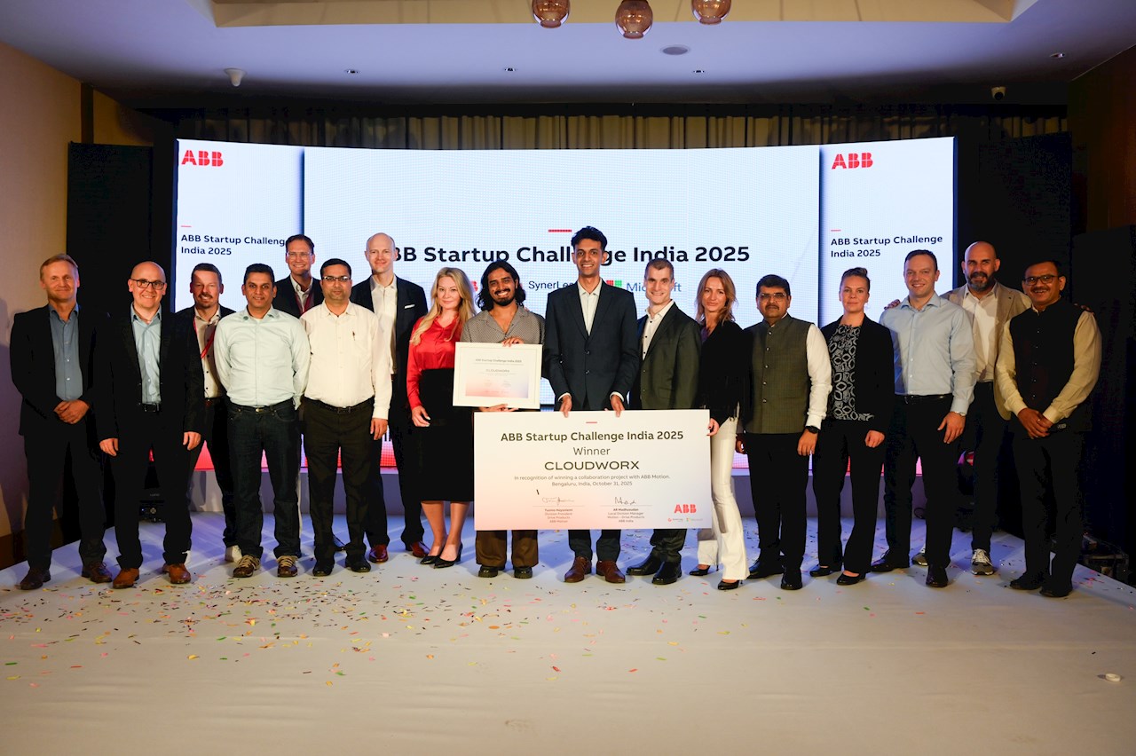 Cloudworx, the winner of ABB Startup Challenge India 2025, with ABB Motion, SynerLeap and Microsoft team members