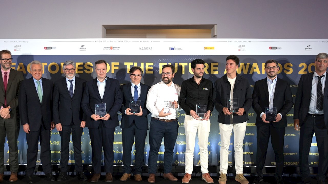 Item Picking de ABB gana el premio a “Mejor equipo industrial para la fábrica del futuro” en los Advanced Factories Awards 2025
