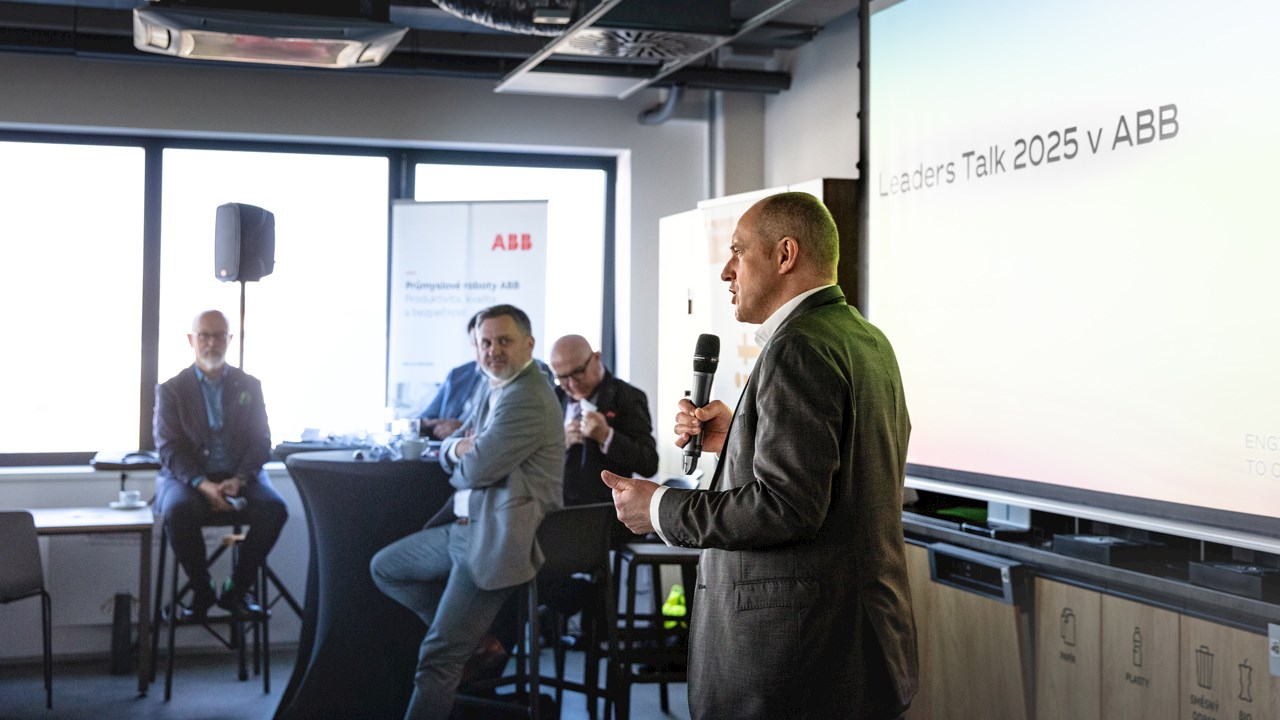 O manažerských výzvách v robotizaci a AI se mluvilo na Leaders Talk v ABB