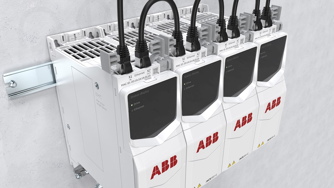 ABB wprowadza na rynek napęd maszynowy nowej generacji – zaprojektowany z myślą o wydajności, komunikacji i cyberbezpieczeństwie