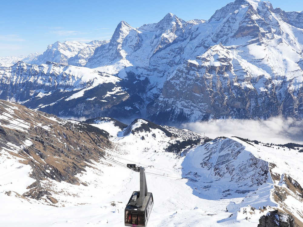Die Schilthornbahn bietet einmalige Alpenpanoramen.