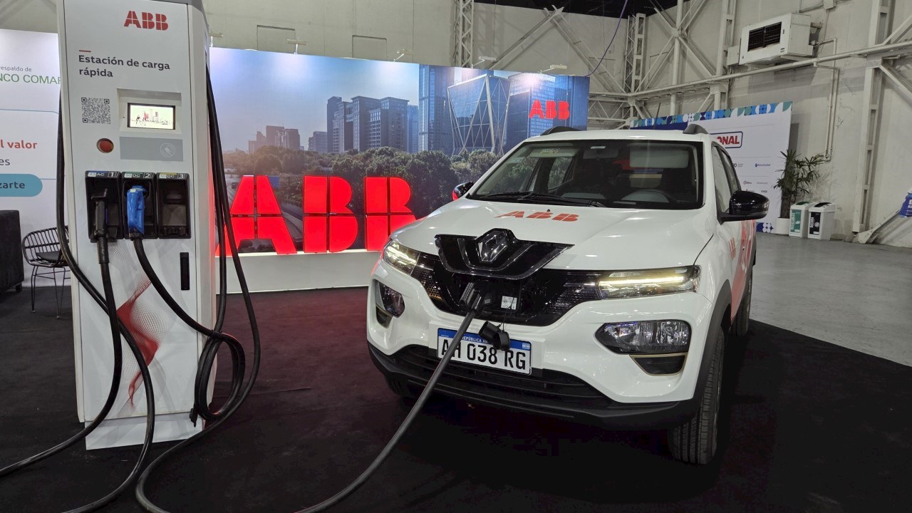 ABB presentó un innovador servicio de leasing de cargadores rápidos
