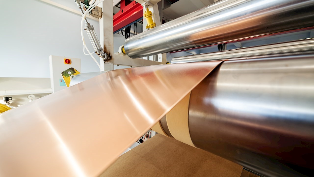 ABB lanserar nytt planhetssystem för låga krafter i applikationer med ultratunna metallband