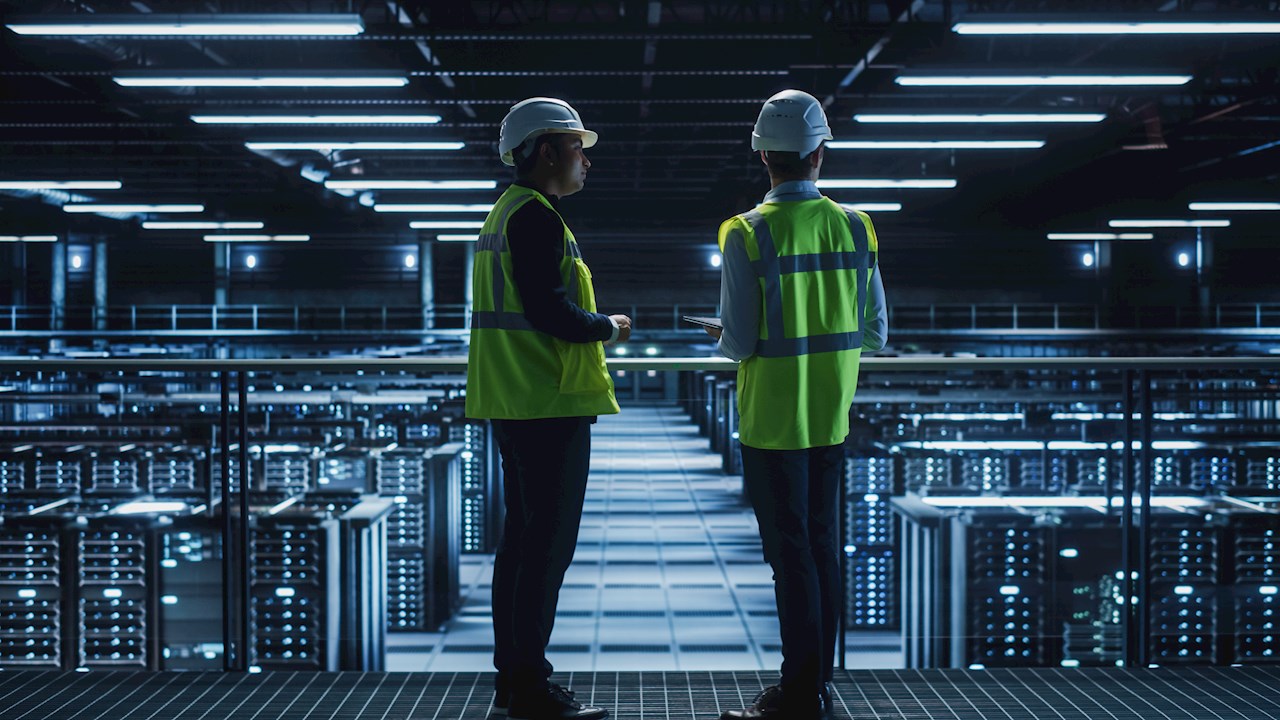 Uusi sähköjärjestelmäarkkitehtuuri vauhdittaa AI-datakeskusten kehitystä