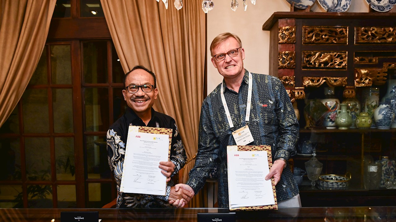 ABB and PLN Suku Cadang extend collaboration to strengthen the reliability of Indonesia’s power plants