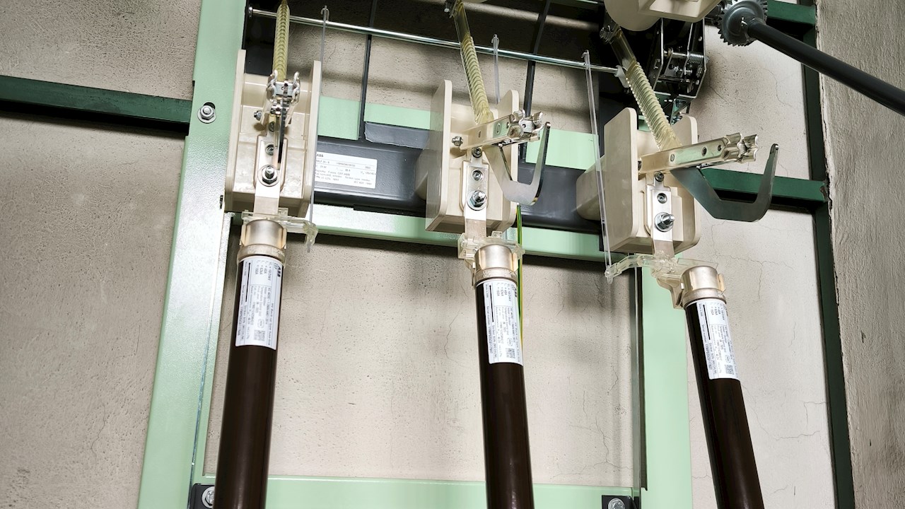 ABB modernizovala vysokonapěťovou rozvodnu v závodě Husqvarna. Cílem bylo zvýšit spolehlivost napájení pro nepřetržitý provoz