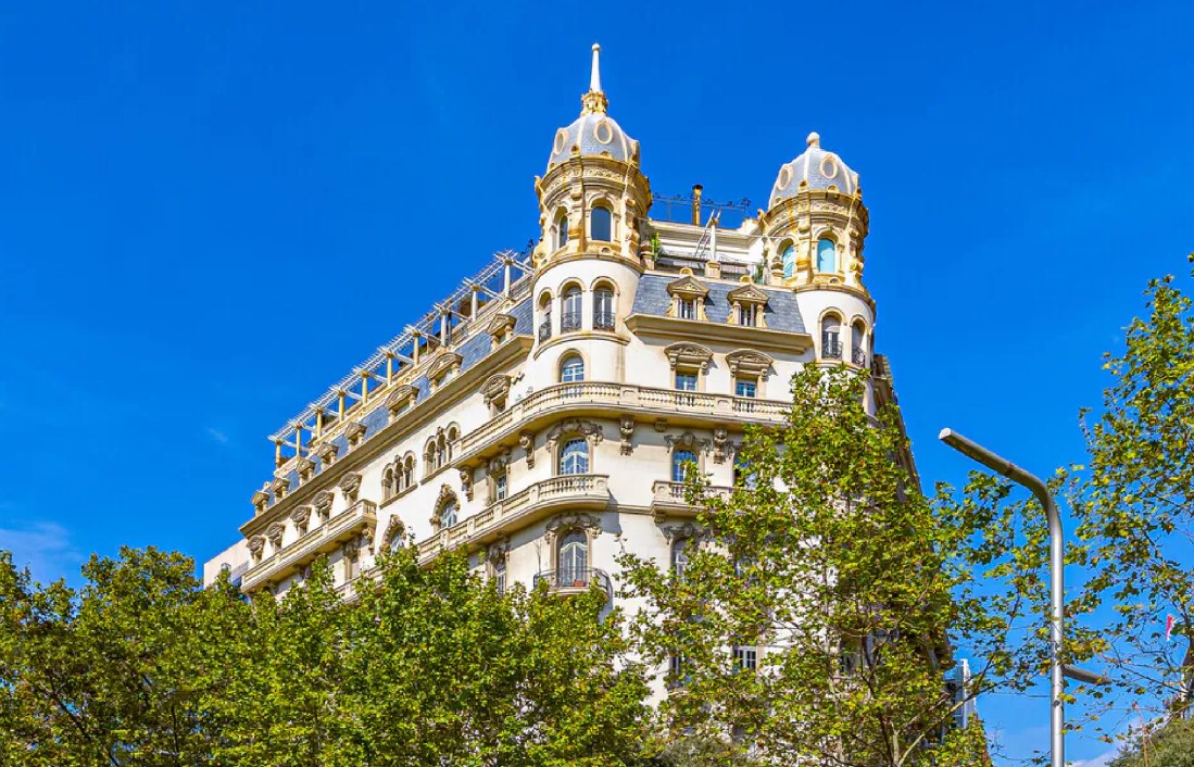 Edificio oficinas Luxhabitat