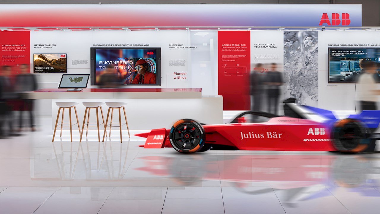 ABB na veletrhu AMPER 2026 ukáže budoucnost elektroinstalací s důrazem na kybernetickou bezpečnost i energetické úspory