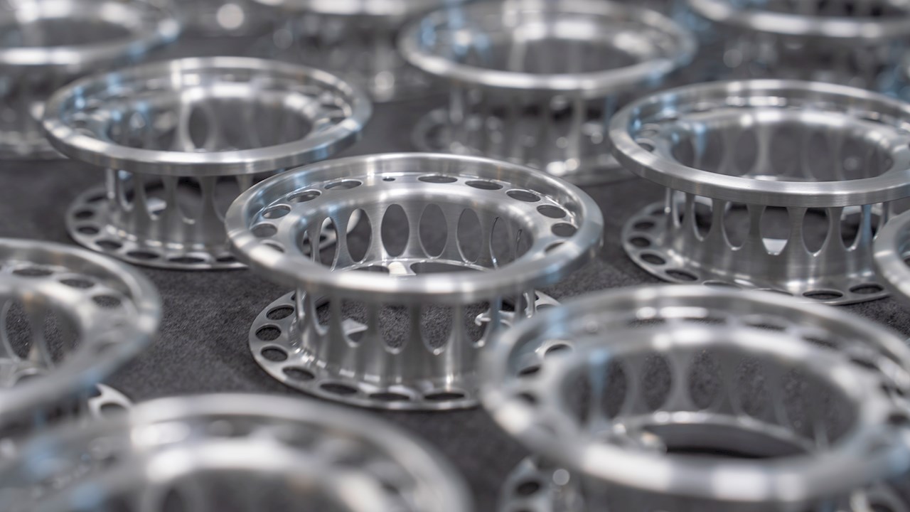 Innovative family business builds with ABB technology 